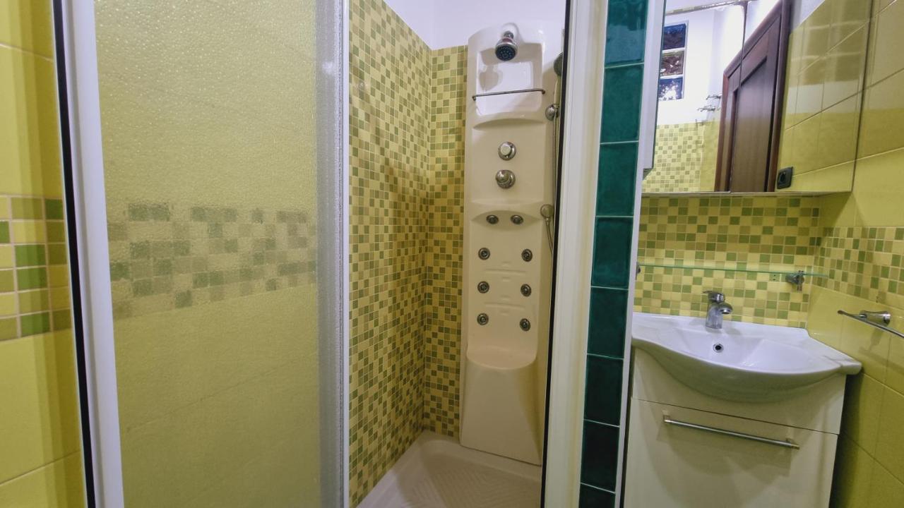 Vittoria House Tropeaアパートメント エクステリア 写真